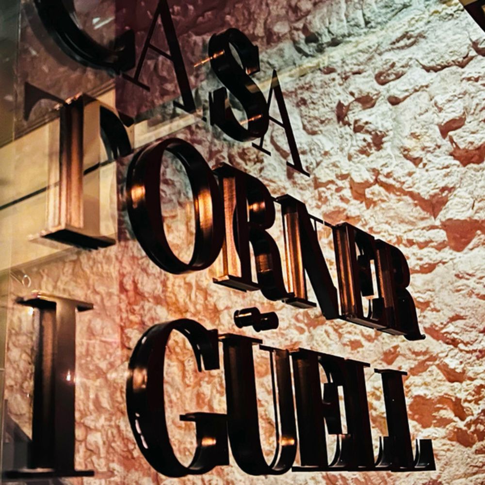 Cartell del Mercer Hotel Casa Torner i Güell